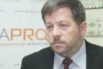 Депутат Анатолий Вац предложил выплатить всем жителям Югры к концу 2015 года &laquo;тринадцатую зарплату&raquo; по 30 тысяч рублей