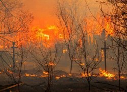 Пожарная тревога.  Почему найти врагов проще, чем помочь погорельцам