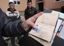 ИЗ СОВЕТСКОГО РАЙОНА ЗА ПРЕДЕЛЫ РОССИЙСКОЙ ФЕДЕРАЦИИ ВЫДВОРЕНЫ 10 НЕЛЕГАЛОВ ИЗ СОВЕТСКОГО РАЙОНА ЗА ПРЕДЕЛЫ РОССИЙСКОЙ ФЕДЕРАЦИИ ВЫДВОРЕНЫ 10 НЕЛЕГАЛОВ