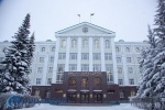 Величина прожиточного минимума трудоспособного населения и минимальная заработная плата в Югре составляет 14963 рубля