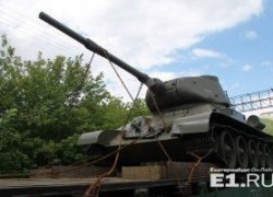 ФСБ задержала на Урале контрабандный советский танк Т-34