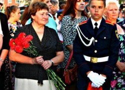Не перегорит в сердце тысяча свечей. Югорск отметил День памяти и скорби (ФОТО)