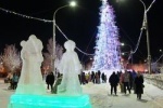Зажглись огни на главной елке города