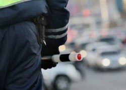 Екатеринбуржцы опасаются повышенных штрафов за езду на зимней резине по оттаявшим дорогам