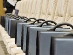 НАТАЛЬЯ КОМАРОВА СОСТАВИЛА ПЛАН ПЕРЕСТАНОВКИ ЧИНОВНИКОВ