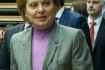 СКАТИЛАСЬ НА ДВОЙКИ