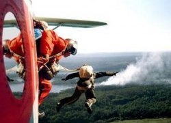 В ХМАО из-за человеческого фактора начались первые лесные пожары. Огонь зафиксирован уже в двух районах