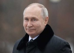 Путин официально зарегистрировался кандидатом в президенты России