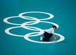&laquo;ГАЗПРОМ&raquo; И &laquo;РОСНЕФТЬ&raquo; ТРАТЯТ МИЛЛИОНЫ, СКУПАЯ БИЛЕТЫ НА ОЛИМПИЙСКИЕ ИГРЫ