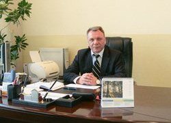 &laquo;Не хочет объясняться с дольщиками&raquo;. Из Югорского строительного фонда сбежал руководитель. Его зам покончил с собой