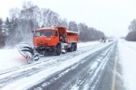 Югорчанам напомнили, кто отвечает за уборку снега на трассах