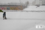 Снежный плен: города Свердловской области замело по крыши домов