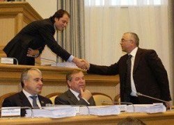 ЮГОРСКИЙ СЕНАТОР СТАЛ ОДНИМ ИЗ САМЫХ БОГАТЫХ ПРЕДСТАВИТЕЛЕЙ ОТ РЕГИОНОВ В СОВЕТЕ ФЕДЕРАЦИИ
