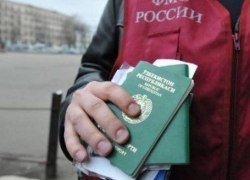 В Югорске местный житель предстанет перед судом за фиктивную постановку иностранных граждан