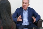 &laquo;У нас люди думающие, а не ботва, которую можно окучивать&raquo;. Василий Бандурин &mdash; о своих задумках на 10 миллионов рублей и плане оппонента, который предлагает раскошелиться ВСЕМ