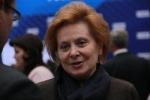 ЖДЕМ! В ЮГРЕ ОТРЕАГИРОВАЛИ НА МАЙДАН И КРЫМ. КОМАРОВА ГОТОВА ПРИНЯТЬ УКРАИНСКИХ БЕЖЕНЦЕВ И УЖЕ ПОДПИСАЛА ВАЖНЫЙ ДОКУМЕНТ