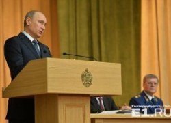 Путин отменил обязательное использование круглых печатей в документах для бизнеса