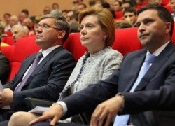 Владимир Якушев поддержит кандидатуру Натальи Комаровой на выборах губернатора ХМАО Владимир Якушев поддержит кандидатуру Натальи Комаровой на выборах губернатора ХМАО