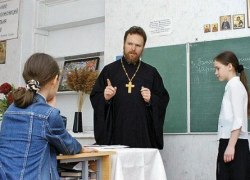 В Общественной палате одобрили раздельное обучение мальчиков и девочек