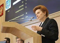 &laquo;2013 ГОД СТАНЕТ ПЕРЕЛОМНЫМ ДЛЯ КОМАРОВОЙ&raquo; ГУБЕРНАТОР ЮГРЫ НАЧИНАЕТ ПОИСК &laquo;КОЗЛОВ ОТПУЩЕНИЯ&raquo;. ИНАЧЕ НЕ СПАСТИСЬ