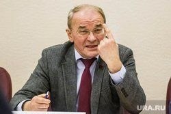 Кандидат в губернаторы ХМАО от оппозиции высоко оценил своих соперников. &laquo;Это не прогиб перед властью&raquo;