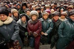 Большинство россиян готовы на жертвы ради государства, закрыв глаза на то, что власти плохо заботятся о своих гражданах
