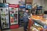СТРАЖИ ПОРЯДКА ЮГОРСКА ПРЕСЕКЛИ ПРОДАЖУ АЛКОГОЛЬНЫХ НАПИТКОВ В НОЧНОЕ ВРЕМЯ