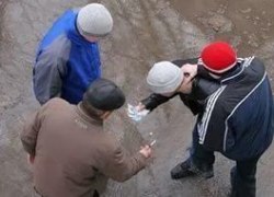 Югорскими правоохранителями задержаны двое мужчин подозреваемых в вымогательстве Югорскими правоохранителями задержаны двое мужчин подозреваемых в вымогательстве
