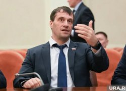 Сенатор Исаков заявил, что готов уступить кресло в Совфеде экс-губернатору ХМАО Комаровой. Видео