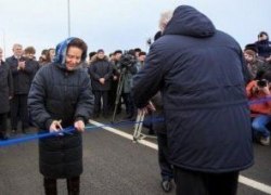 Новый мост из ХМАО-Югры в Томскую область оценили два губернатора Новый мост из ХМАО-Югры в Томскую область оценили два губернатора