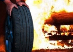Просто украсть показалось мало, еще и совершил поджог!