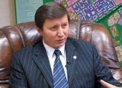 Раис Салахов: &laquo;Муниципальный служащий &ndash; это первое звено во взаимоотношении между гражданином и государством&raquo;