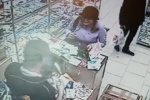 Полицейскими Югорска по горячим следам задержана подозреваемая в мошенничестве