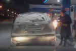 В Сургуте женщина подожгла собственный автомобиль. ВИДЕО