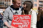 Российские власти хотят ввести обязательное тестирование всех молодоженов на ВИЧ! Сегодня данную скандальную инициативу главы Роспотребнадзора Анны Поповой поддержали в Госдуме РФ.