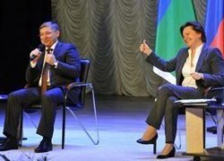 Якушев и Мутко подписали соглашение о сотрудничестве, несмотря на то, что ранее министр спорта обещал поддержку Комаровой