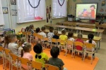 В ХМАО ввели масочный режим в детских садах Югорска и Советского района