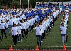 Три-четыре, руки выше, ноги шире! Югорск вошел в книгу рекордов России и Европы (ФОТО)