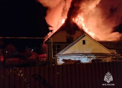 Пожарно-спасательные подразделения Югорска ликвидировали возгорание в жилом доме по ул. Пушкина